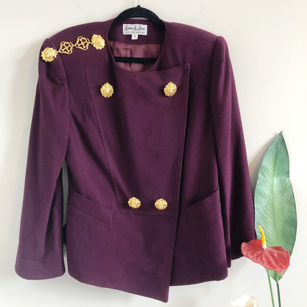 Vintage 90s Plum Purple Lion Head Pendant Blazer
